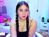 17 snimak modela Emma-bella