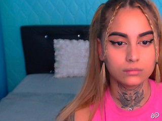 VivianaM00re's snapshot 7