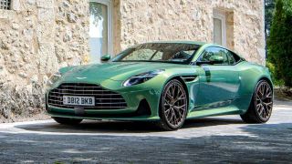 Aston Martin DB12