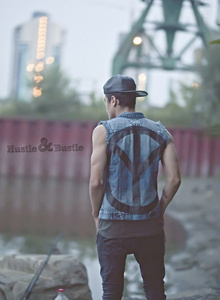 satanholdsyourfuture 1 photo 256054