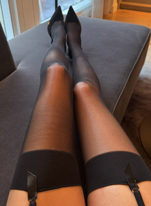 sucking_whore 1 photo 14711254