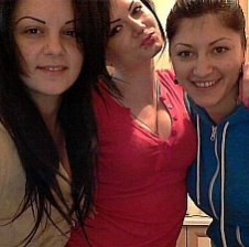 3hotgirls