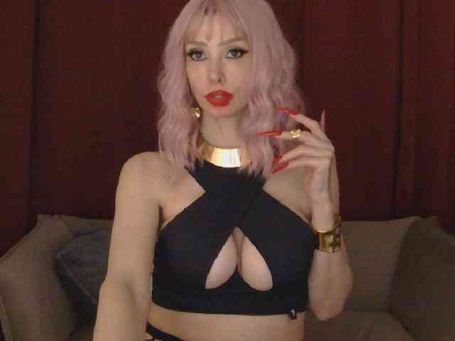 WhiteQueen888