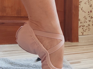 Ballet flats