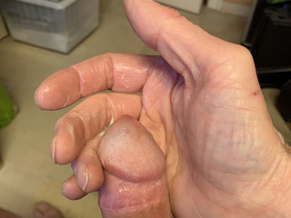 Lenny52 - The manager is a CamWhore