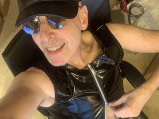 Hi & Welcum by Lenny52