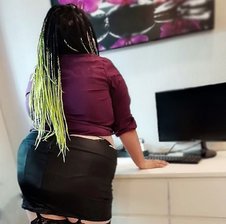 Big_Russian_Lesbians