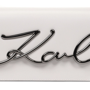 сумка белая Karl Lagerfeld (35 000 руб.)