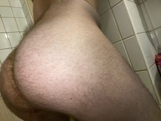 I Am A Brunette! My Model Name Is Getass