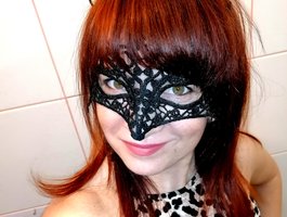 Watch  Twin-kle live on BongaCams