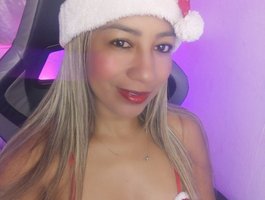 ninatinydoll webcam model