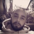 JulienKing2