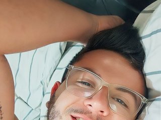 I'm 29 Years Of Age, Colombia Is Where I Live And I Am A Brunette