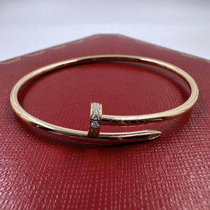 Cartier stud