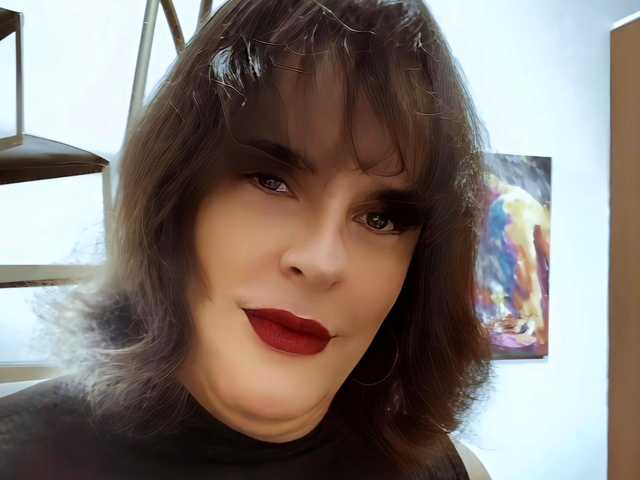 LeslieFerrari