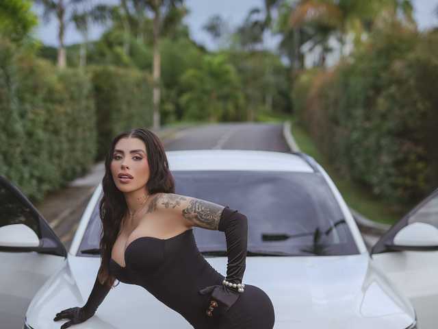 sarah-stonne