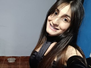 Isabeldoll9: Live Cam Show