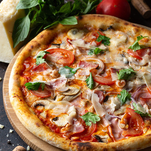 Treat me to pizza 600 tok