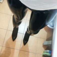 Latexfetish8