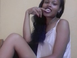 Watch  Pussy01lips live on cam at BongaCams