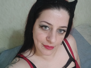 Your kitty. deine Kätzchen