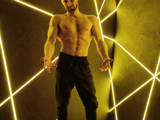 Gold aesthetic star ⚡