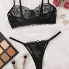 Lingerie & Make up