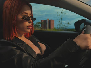 My car's on fire 🔥😈