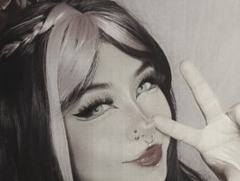 Sweetred11 Live Chat on BongaCams