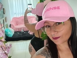 Miahot69