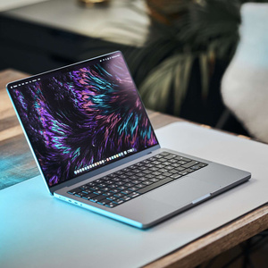 Macbook pro m4