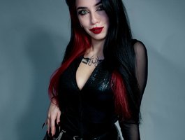 PollyBeauty webcam model