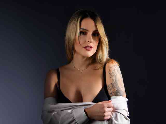 MollyBeauty