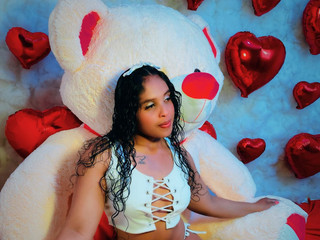 HAPPY DAY OF LOVE AND FRIENDSHIP🌹🍓🍒