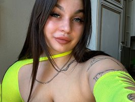 live sex chat free LizzyyLiz