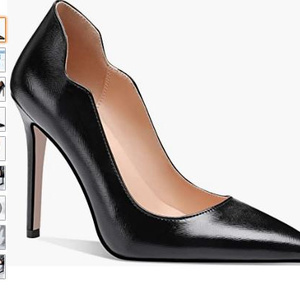 Stiletto heel shoe