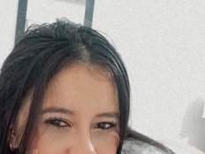 majo-rose Webcam Model Profile