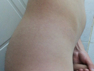 В туалете в больнице