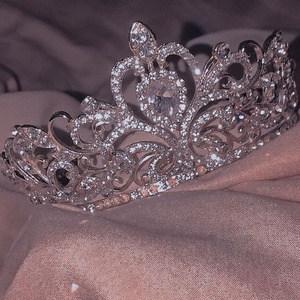 QUEEN OF QUEENS