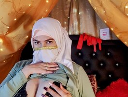 erotic sex chat EmiraFalak22