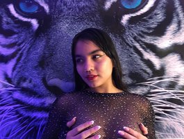 ariel-zoe profile