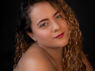 Live трансляция -Giia - hotxchat.com