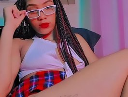 Watch  Emy-02 live on cam at BongaCams