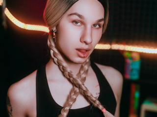 So different Zara! - 10