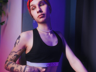 So different Zara! - 18