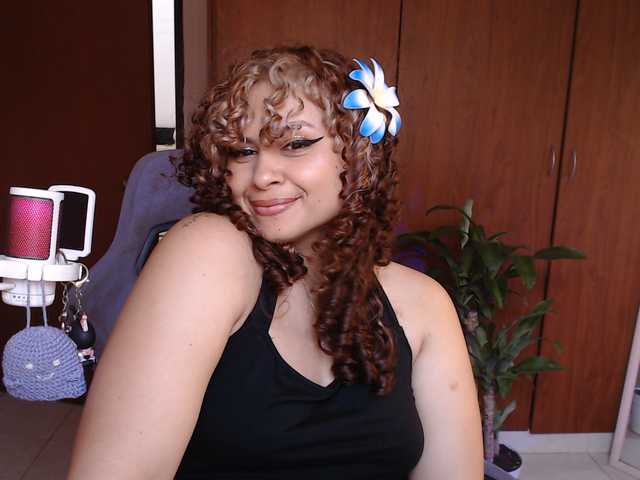 Tinaqueen1