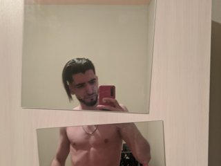 I Am A Brunette And People Call Me Fibanacci123! My Age Is 24 Years Old