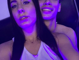 carlosandcamila live cam model at BongaCams