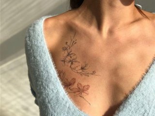 A Live Chat Seductive Lady Is What I Am! People Call Me Otterluv13