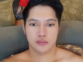 I Am Named Hotasian221 And I Am A Brunette